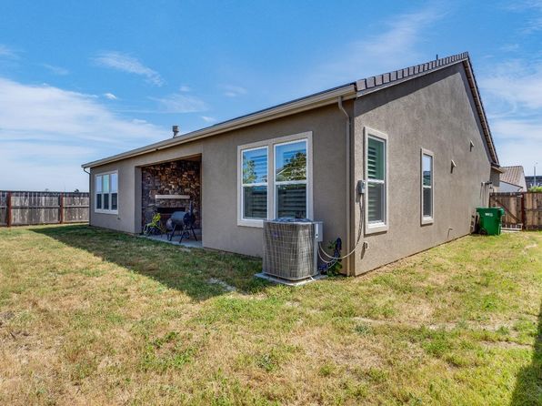 1501 Empire Dr, Lodi, CA 95242