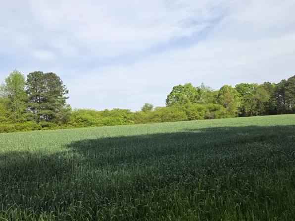 294 Hight Rd, Louisburg, NC 27549