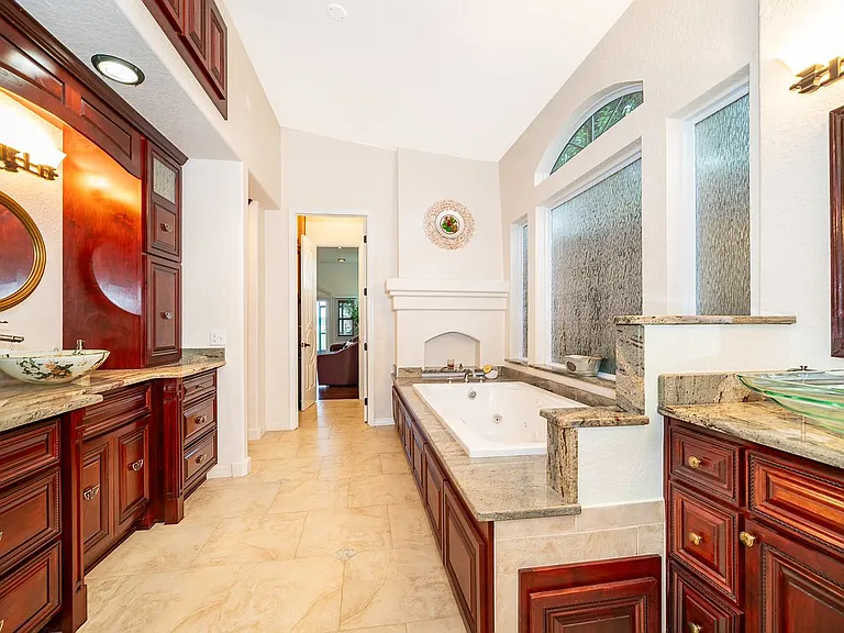 2339 Neptune Rd — Photo 23
