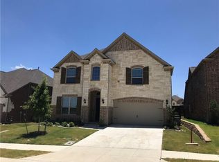 7463 Reverchon Dr, Irving, TX 75063