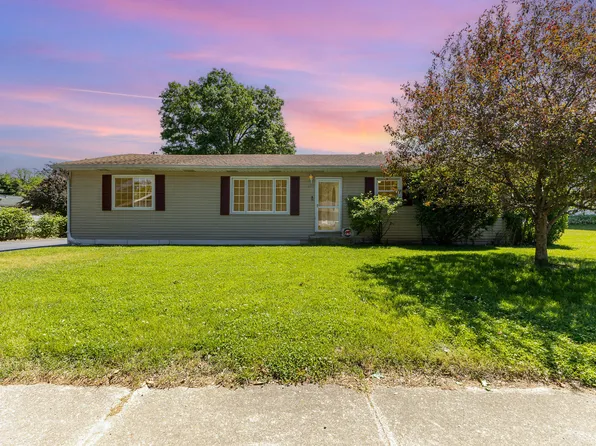 2909 Wells St, Lake Station, IN 46405