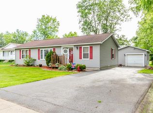 446 Stafford St, Palmyra, NY 14522