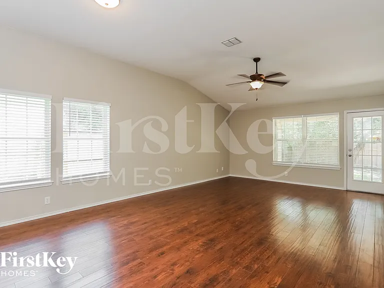 5102 Roan Brk — Photo 4