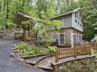 3006 Lake Shore Dr, Oakland, MD 21550