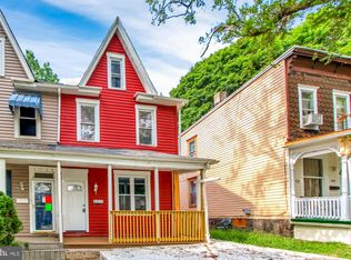 1726 Elm St, Harrisburg, PA 17103