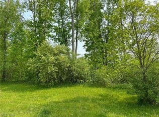 5384 Winding Creek Dr, Ravenna, OH 44266