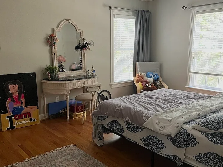 2044 Addison Rd — Photo 13