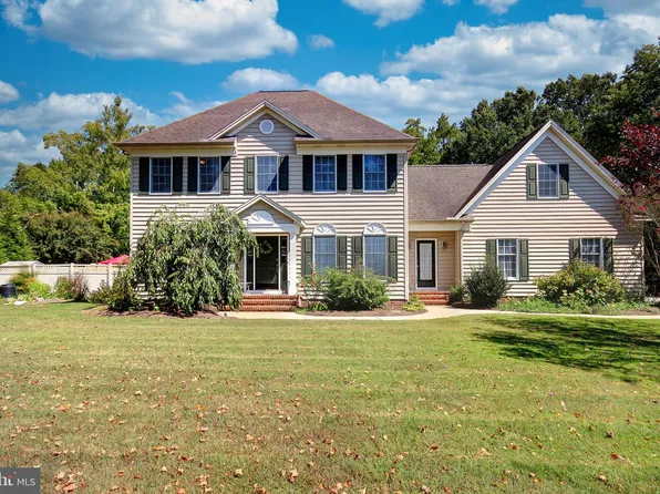 5277 Green Hill Cir, Quantico, MD 21856