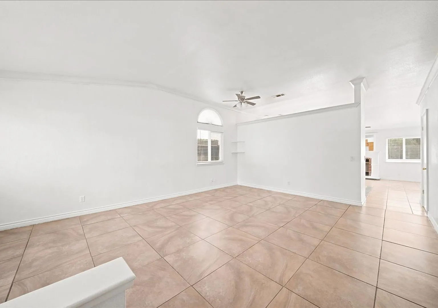 8408 Silver Run Way — Photo 4