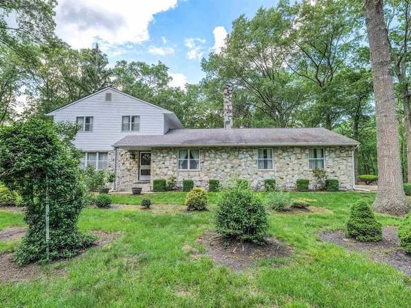 127 Great Creek Rd, Galloway, NJ 08205