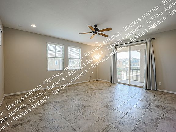 4th image of 755 W Winchester Dr