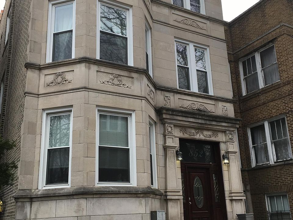 1st image of 852 N Hoyne Ave APT 1F