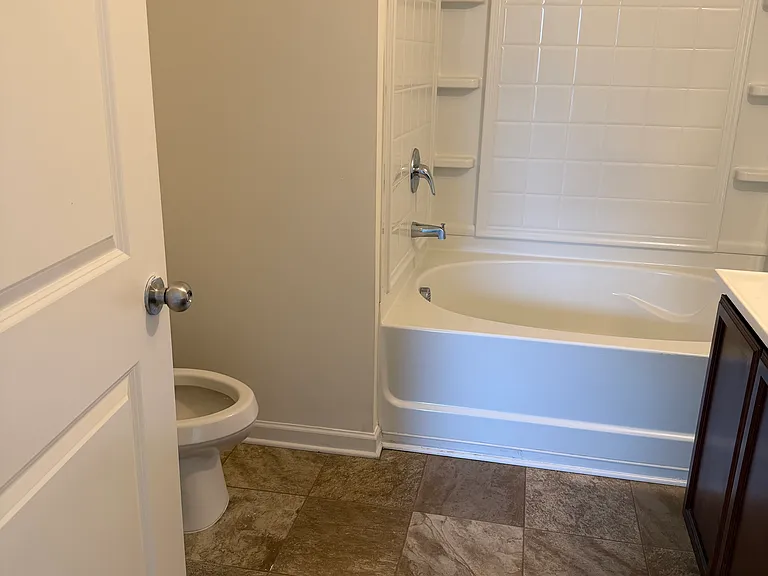 6243 Ellenwood Dr — Photo 11