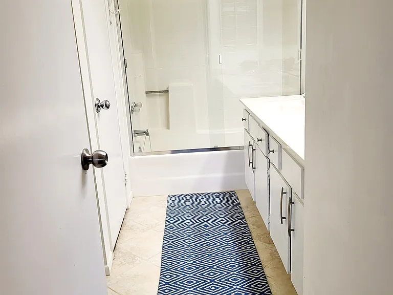 2nd bathroom
