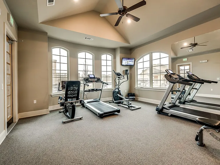 Majors Place — Photo 22