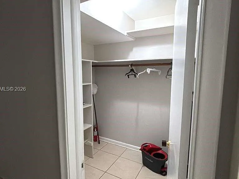 1120 NE 24th Ave #2 — Photo 15