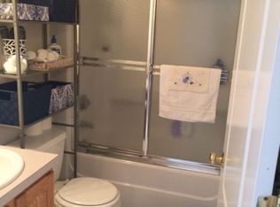 901 Boston Post Rd, Guilford, CT 06437