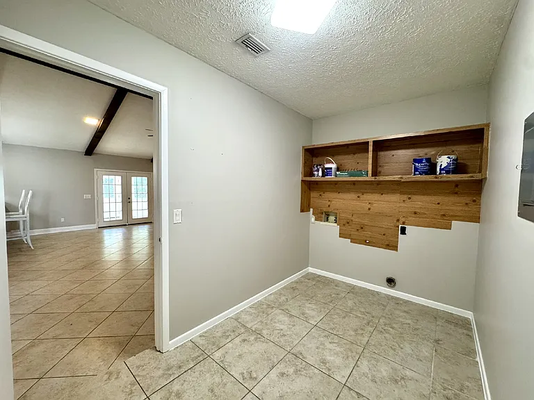 130 Derby Woods Dr — Photo 14