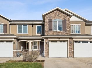 908 W Halstead Dr, North Salt Lake, UT 84054