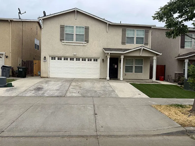 344 Citadel Ave — Photo 1