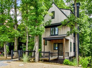 140 Arcadia Ave, Fayetteville, GA 30214