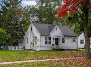 409 Oak Ct, Mount Pleasant, MI 48858