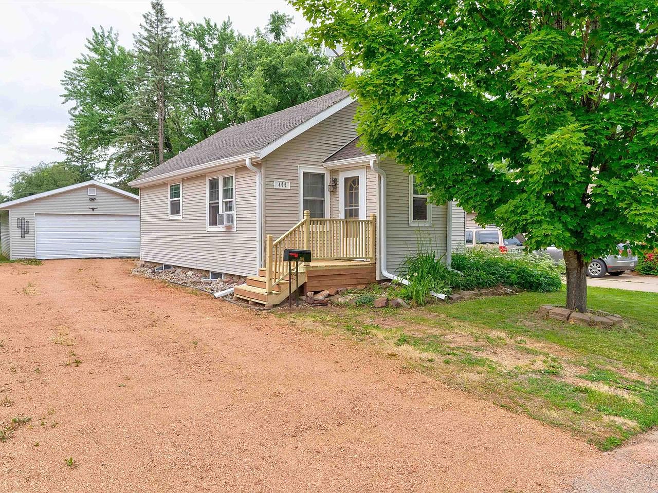 406 North ASH AVENUE, Marshfield, WI 54449 Zillow