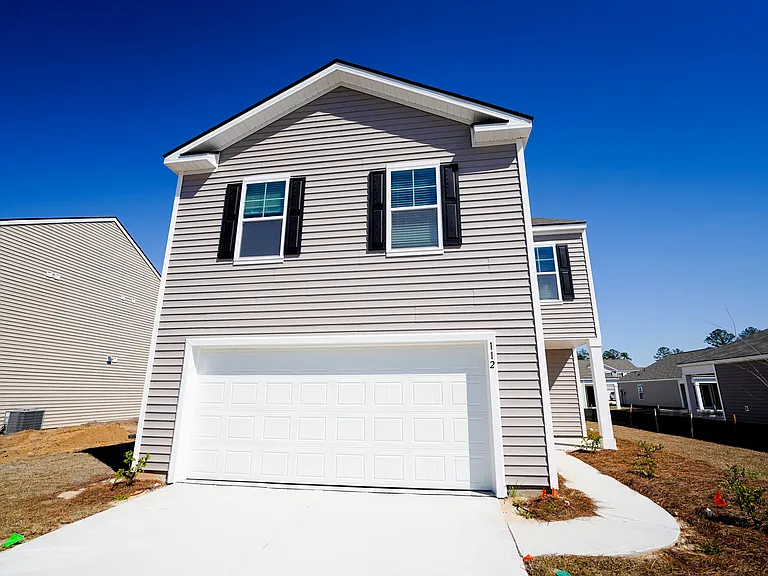 112 Red Admiral Ln — Photo 2