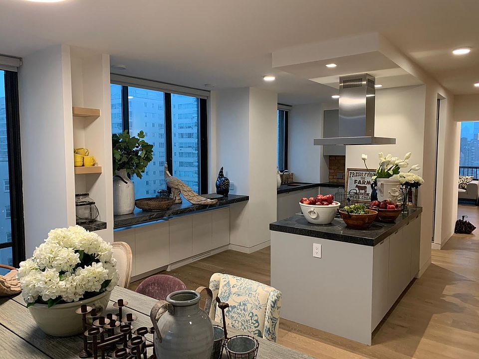 1st image of 304 E 65th St #16ABD