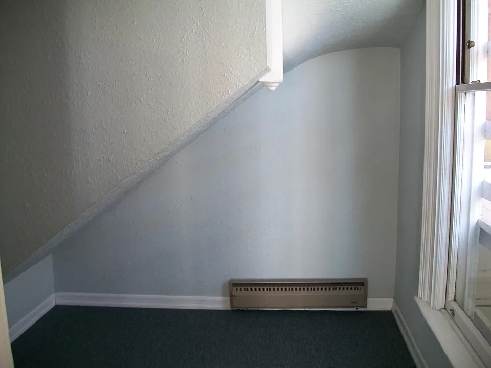 Small Bedroom