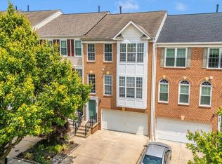 22 Inkberry Cir, Gaithersburg, MD 20877