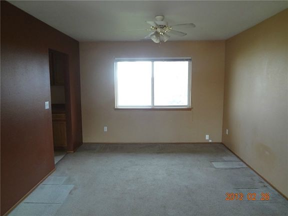 5th image of 8501 200th St Ct E