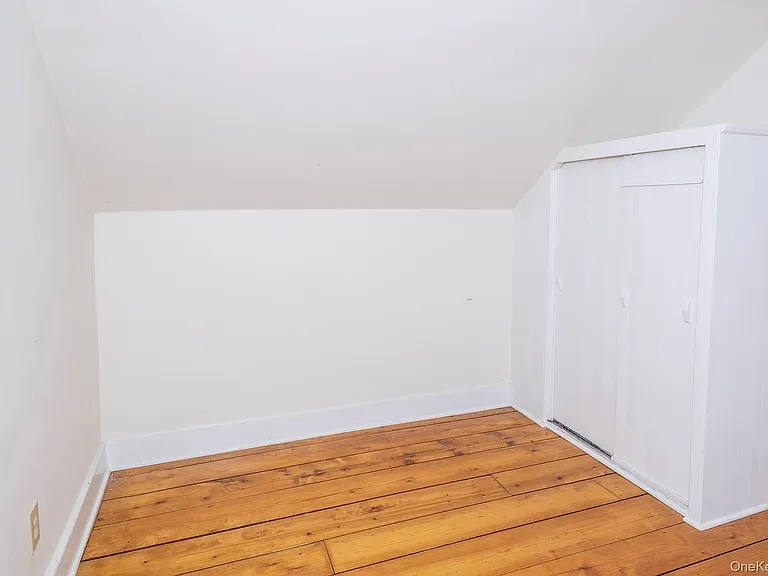 79 Camby Rd — Photo 29