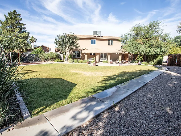 1761 S Henkel Cir — Photo 16