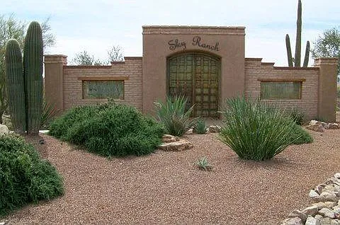 11556 N Adobe Village Pl — Photo 3