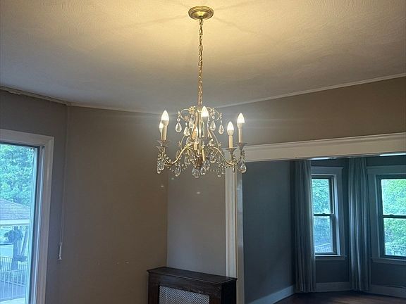 4th image of 143-145 Middlesex Ave