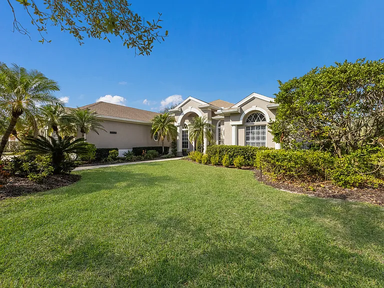 9405 Boxthorn Pl — Photo 38