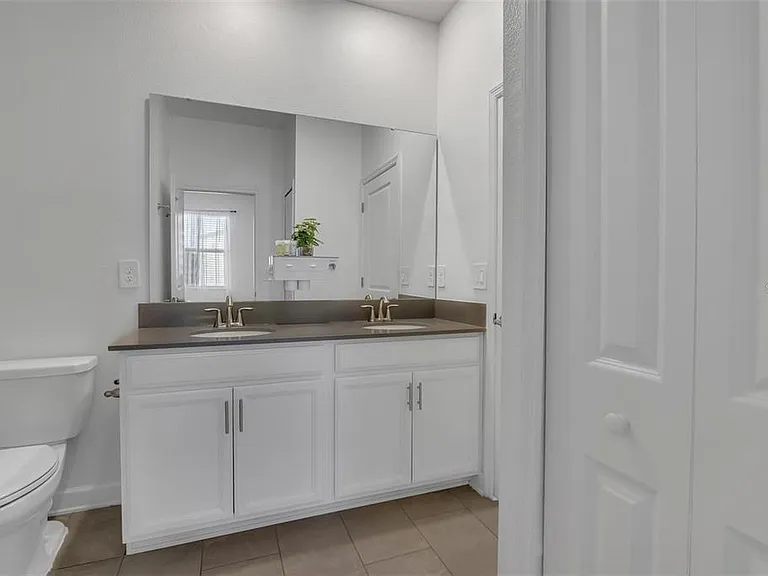 9084 Sommerset Hills Dr — Photo 19