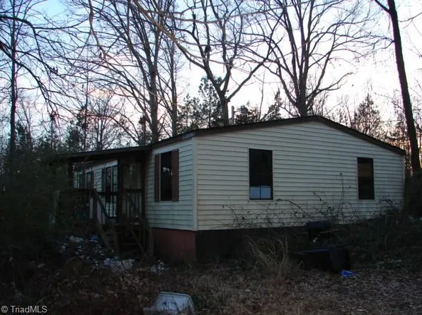 2028 Garren Town Rd, Asheboro, NC 27205