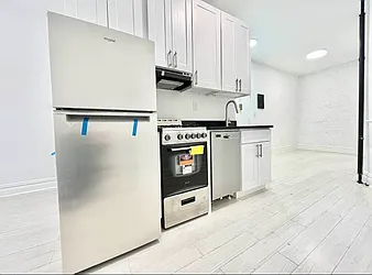 Rented by MOTION New York