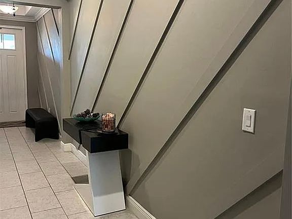 Home inside entrance Custom designer walls