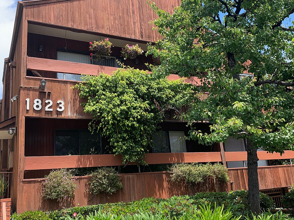 1st image of 1823 11th St APT 1