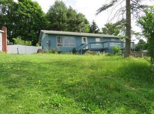 17 Rockwood Ave, Oil City, PA 16301