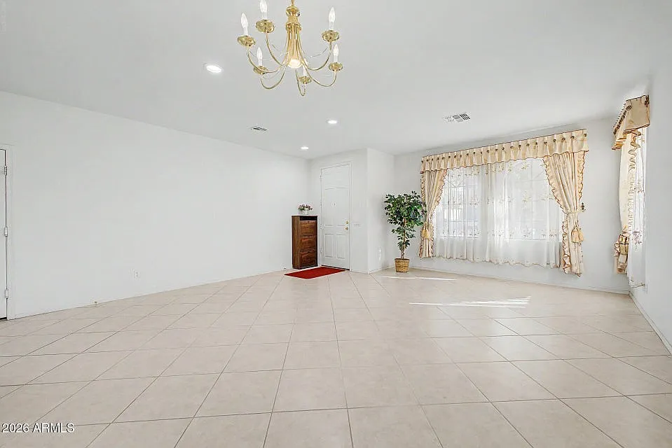 4 bedroom home in the Power Ranch Community! — Photo 3