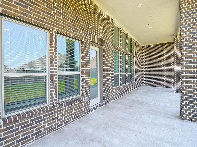 6502 Wild Hollow Ct — Photo 19