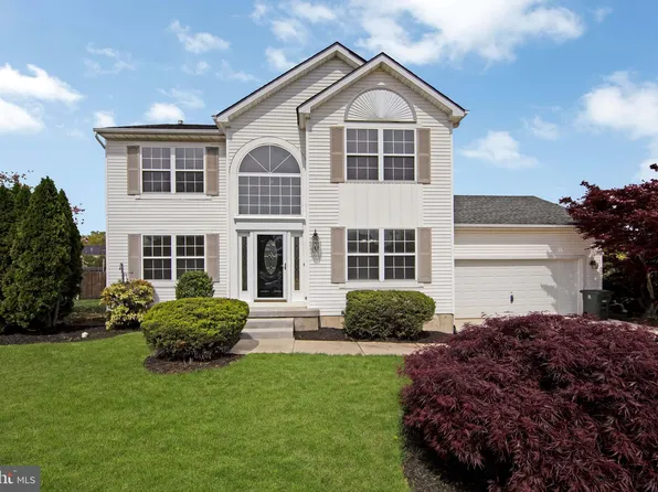 1825 Hessian Dr, Williamstown, NJ 08094