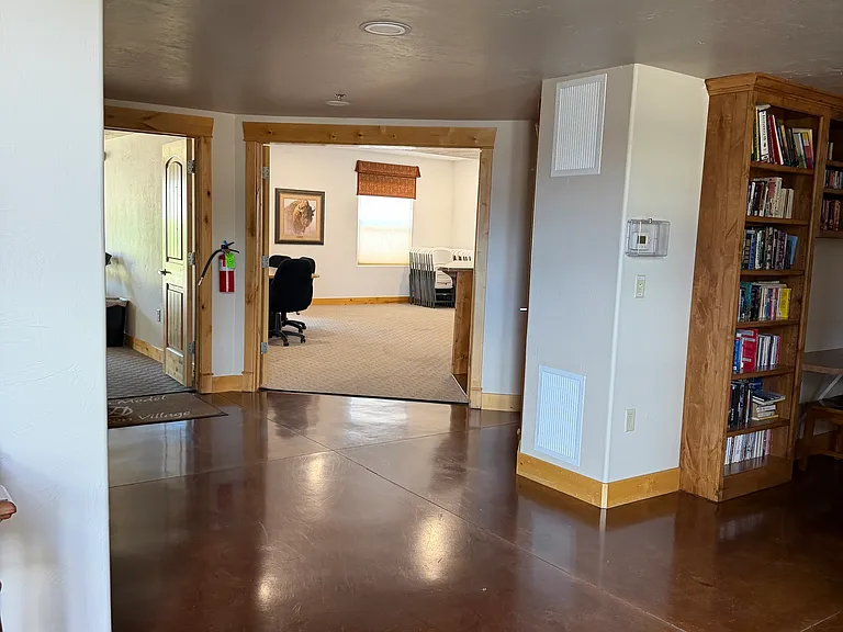 4155 Crittenton Ln #6 — Photo 30