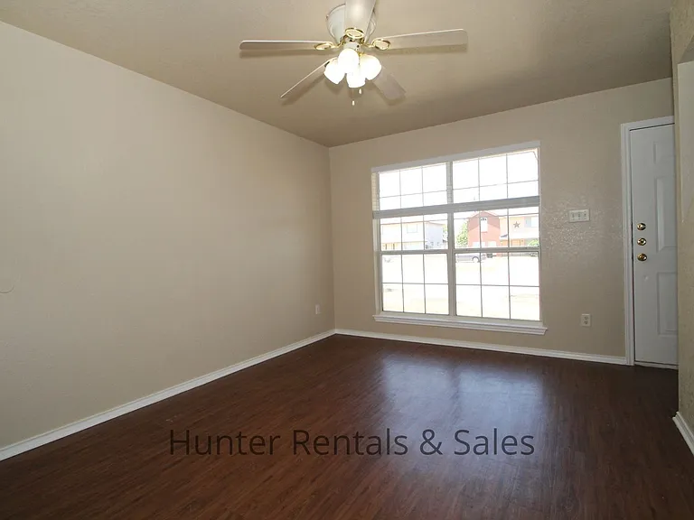 4206B Deek Dr — Photo 4
