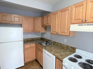 213 Beacon St APT 1, Somerville, MA 02143