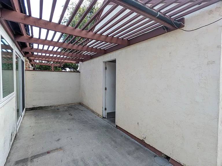 3221 Lemon Ln — Photo 27